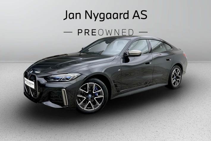 Sort BMW i4 fra 2024