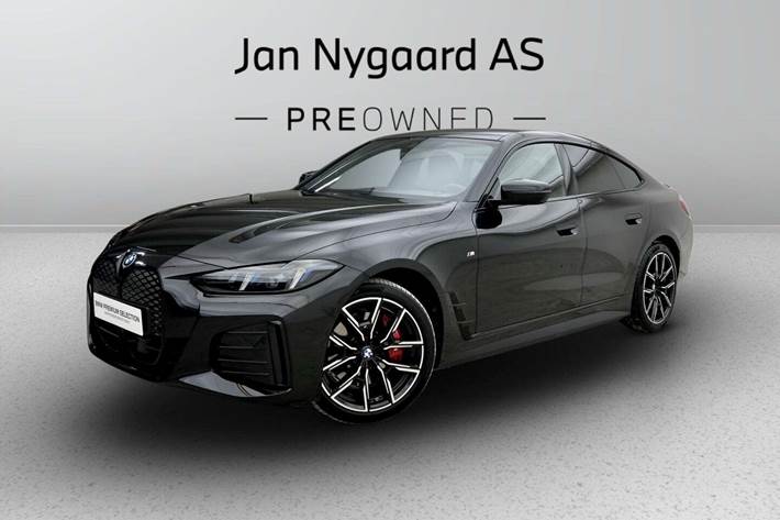 Sort BMW i4 fra 2026