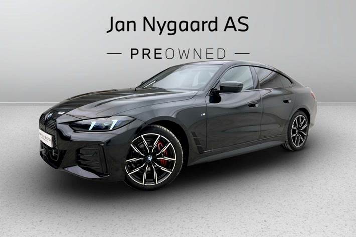 Sort BMW i4 fra 2026