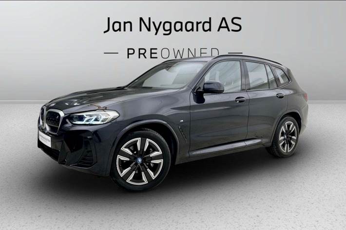 Sort BMW iX3 fra 2022