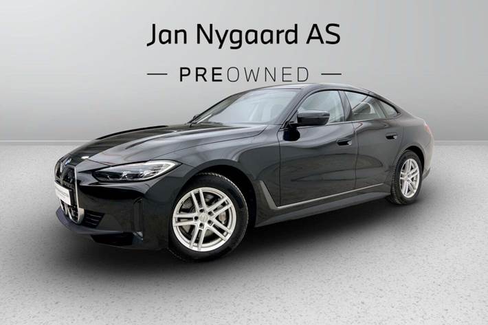 Sort BMW i4 fra 2024