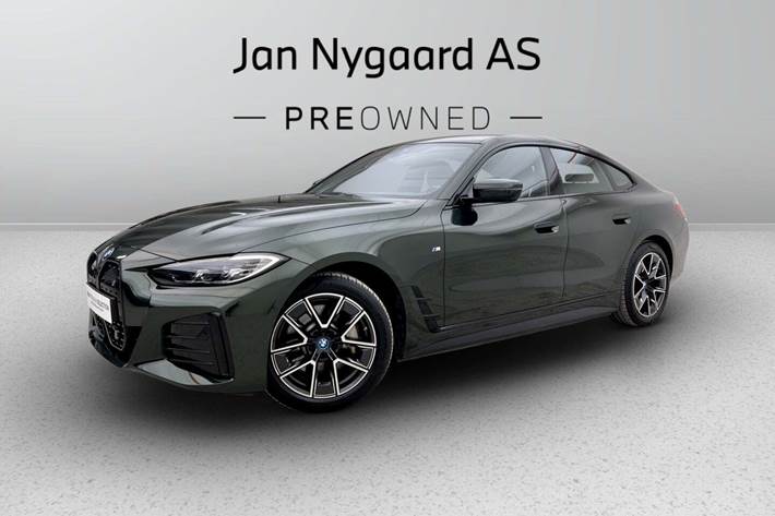 Grøn BMW i4 fra 2024