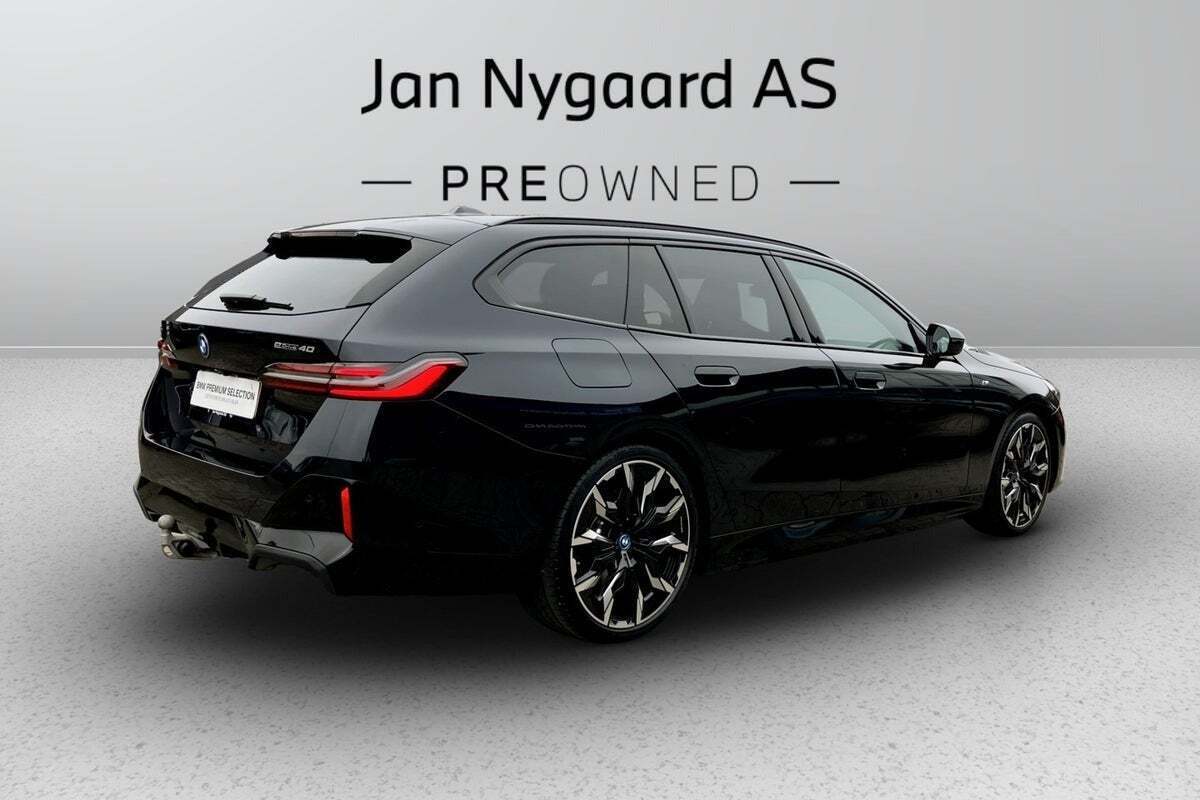 BMW i5 eDrive40 Touring Supercharged