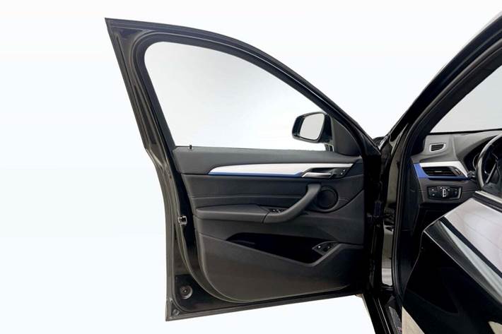 Sort BMW X1 fra 2022