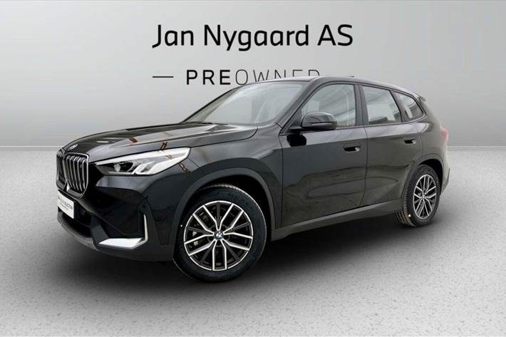 Sort BMW iX1 fra 2023