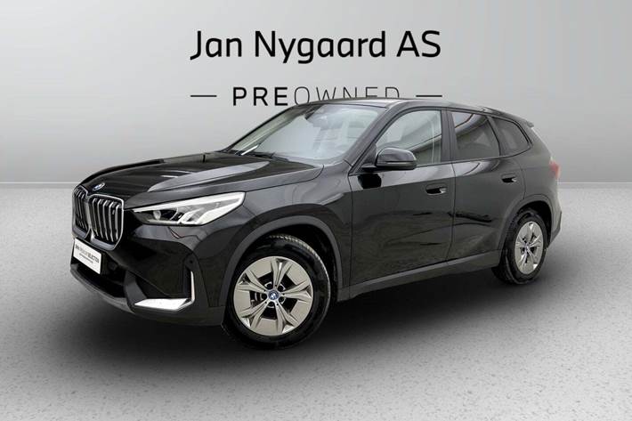 Sort BMW iX1 fra 2023