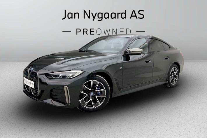Sort BMW i4 fra 2024
