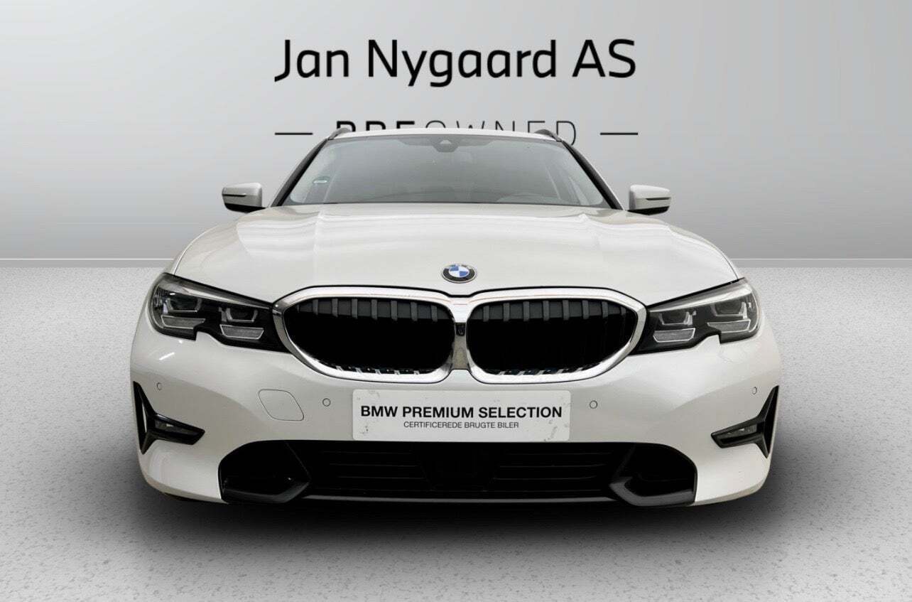 BMW 330e 2,0 Touring Sport Line aut.