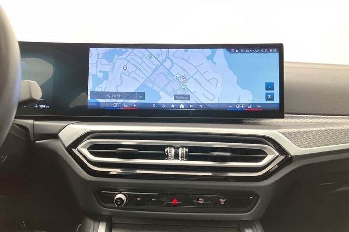 Grøn BMW i4 fra 2024