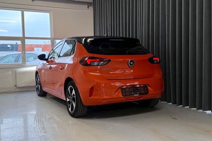 Orange Opel Corsa-e fra 2021