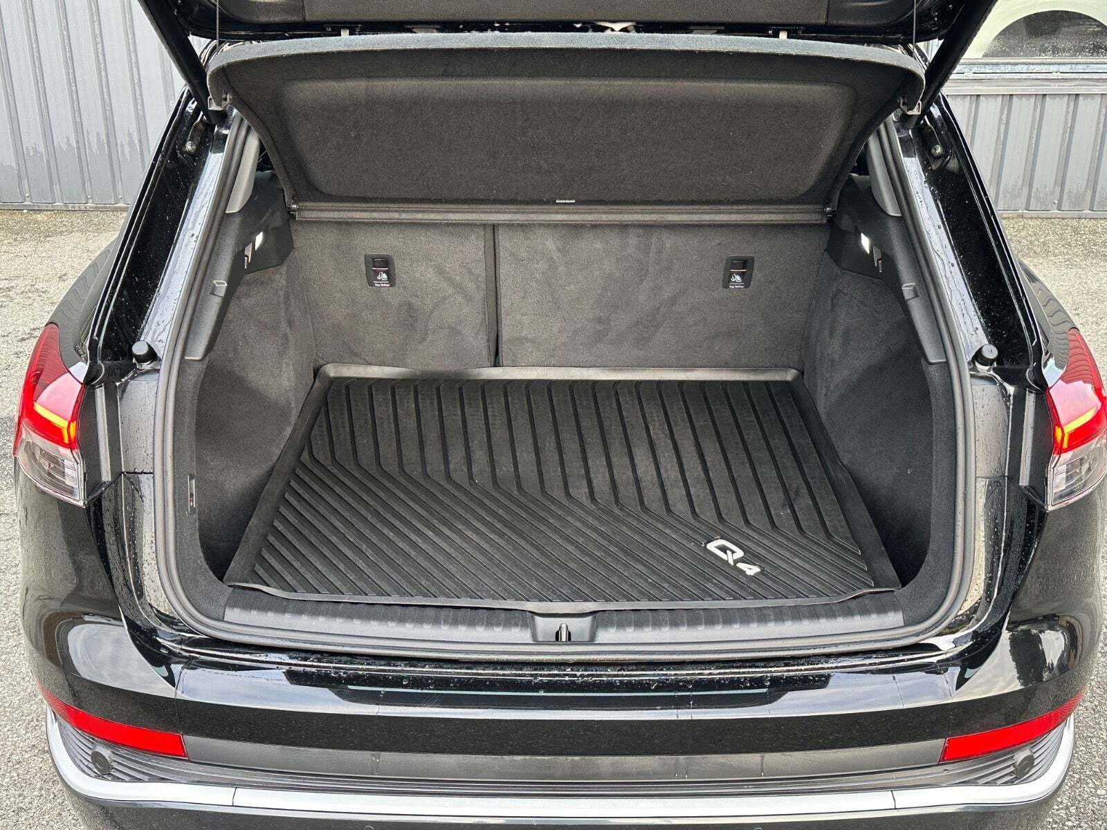 Sort Audi Q4 e-tron fra 2022