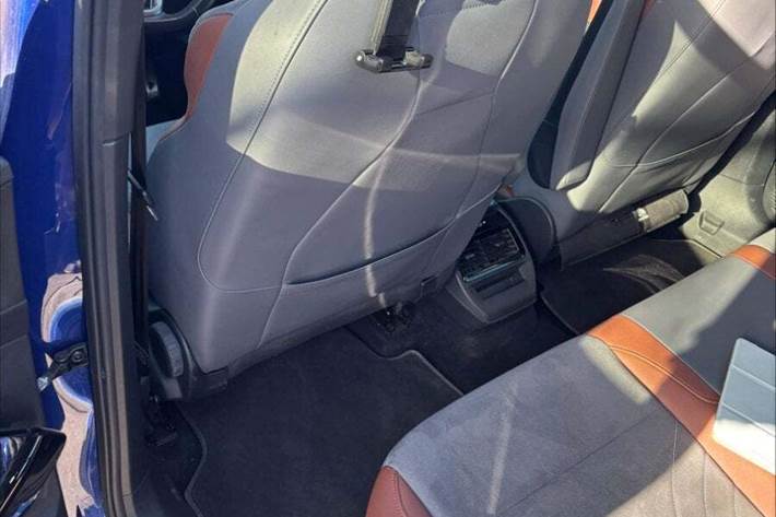 Blå VW ID.4 fra 2021