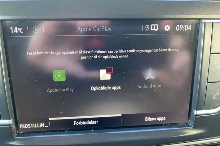 Hvid Opel Vivaro fra 2023