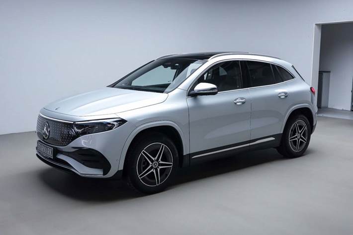 Sølv Mercedes EQA350 fra 2024