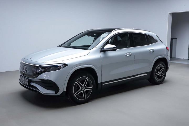 Sølv Mercedes EQA350 fra 2024