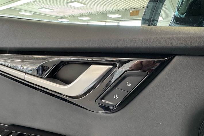 Hvid Kia EV6 fra 2024