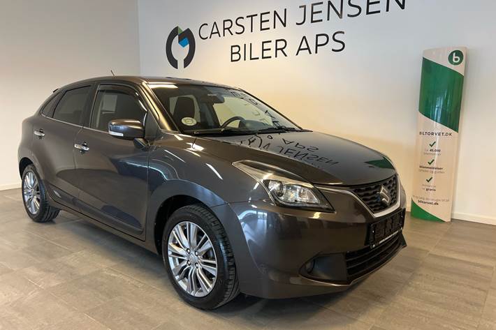 Grå Suzuki Baleno fra 2018
