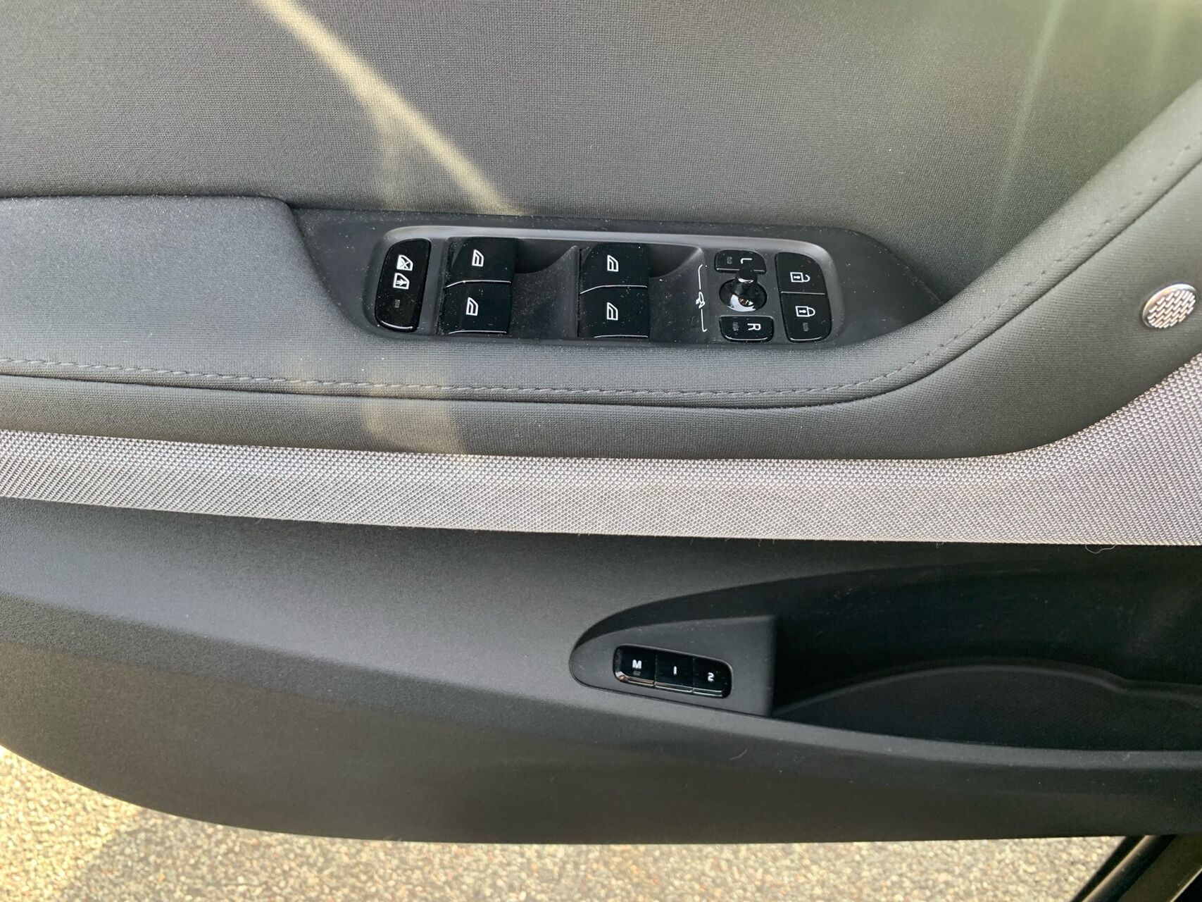 Sort Polestar 2 fra 2022