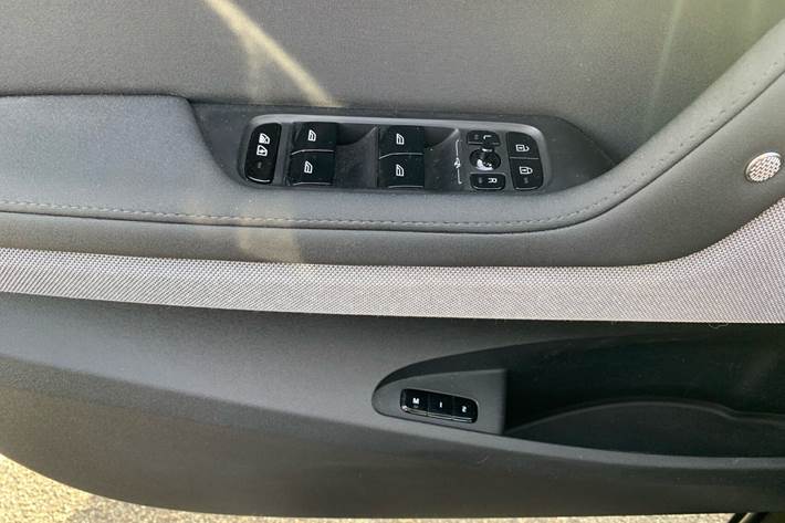 Sort Polestar 2 fra 2022