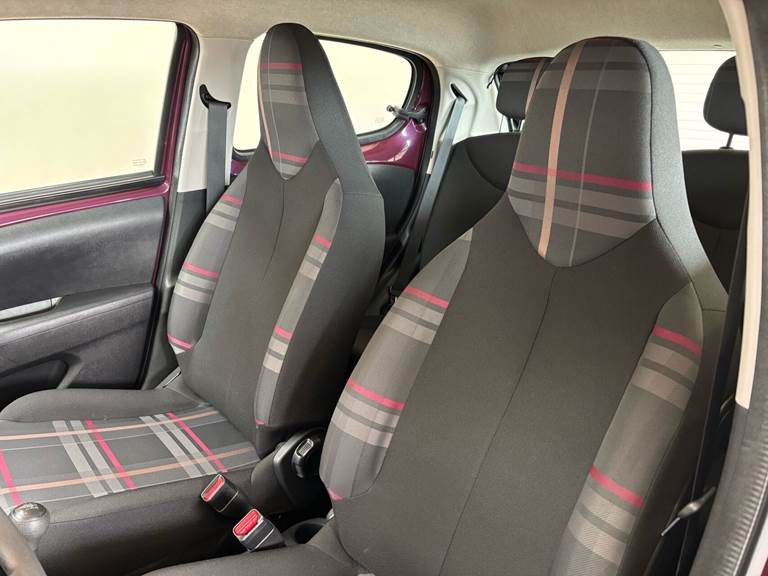 Peugeot 108 1,0 e-Vti Active 69HK 5d