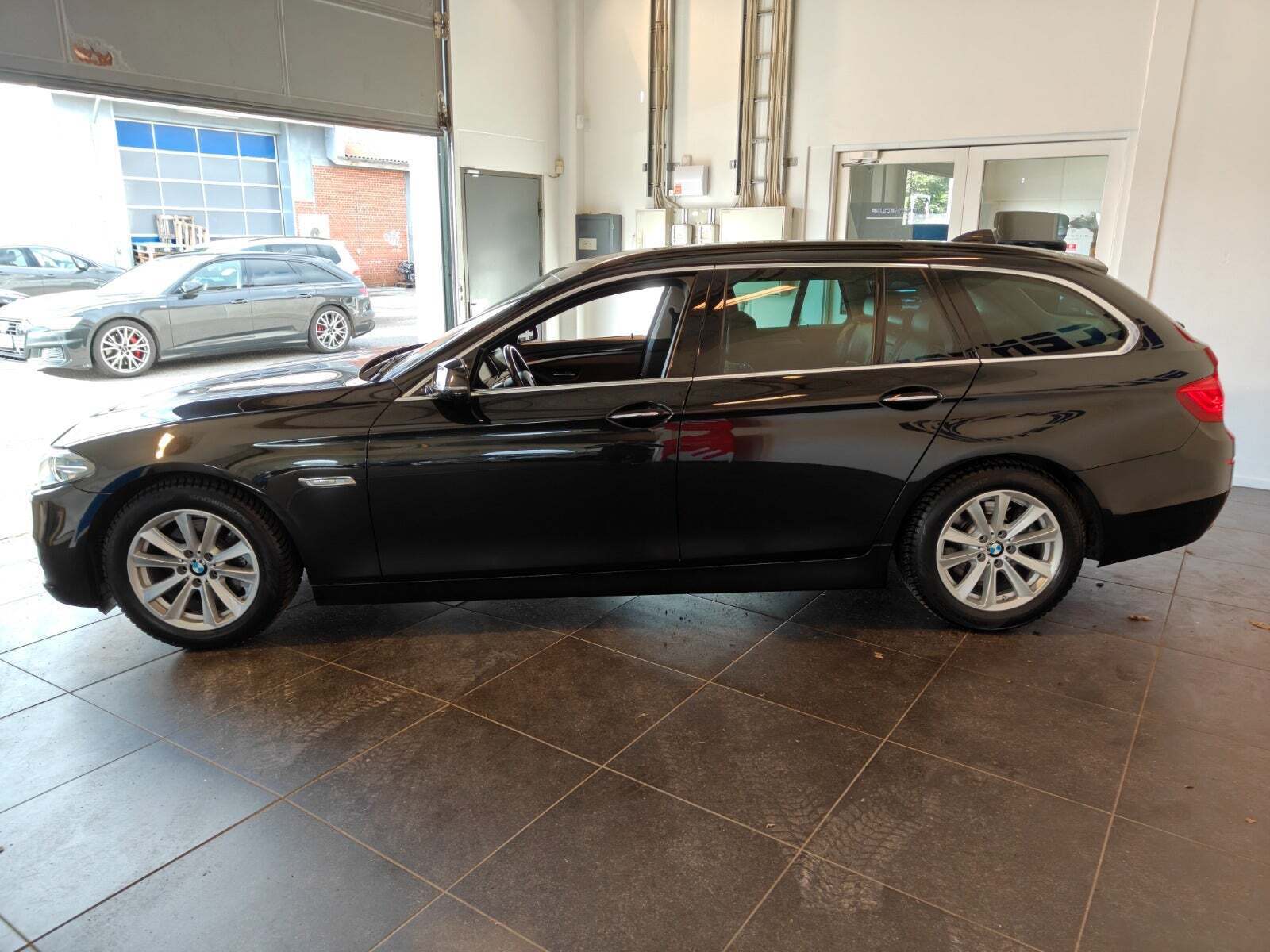 BMW 520d 2,0 Touring Luxury Line aut.