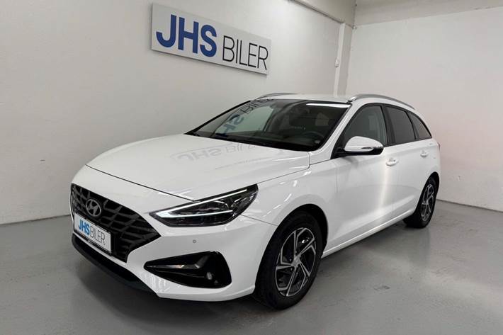 Hvid Hyundai i30 fra 2021