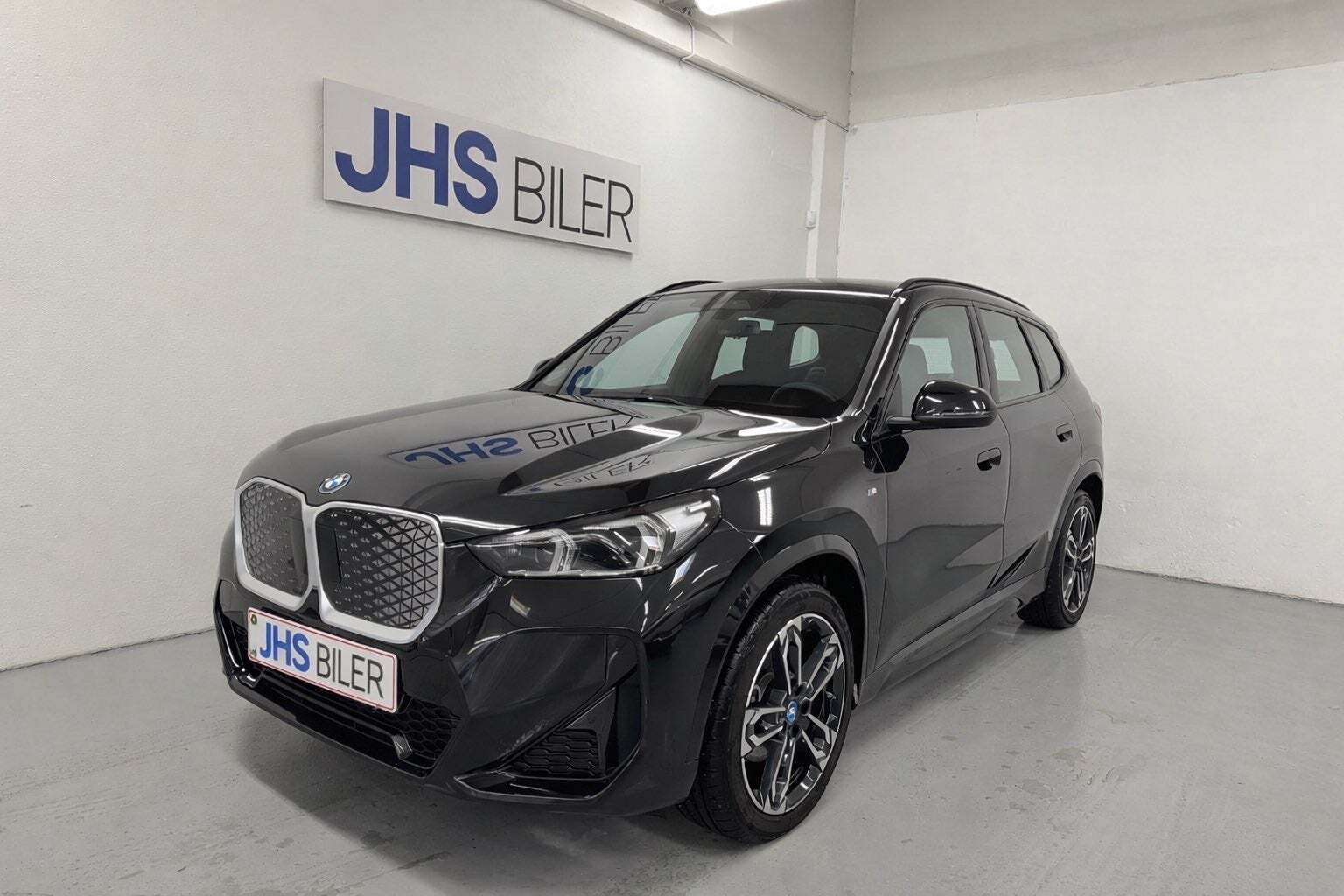 BMW iX1 eDrive20 M-Sport