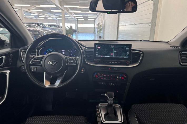 Hvid Kia Ceed fra 2020