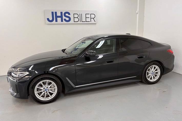 Sort BMW i4 fra 2022