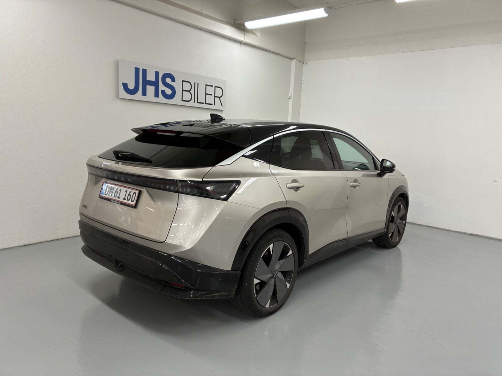 Orange Nissan Ariya fra 2022