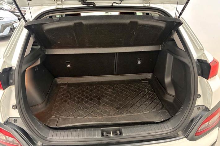 Hvid Hyundai Kona fra 2020