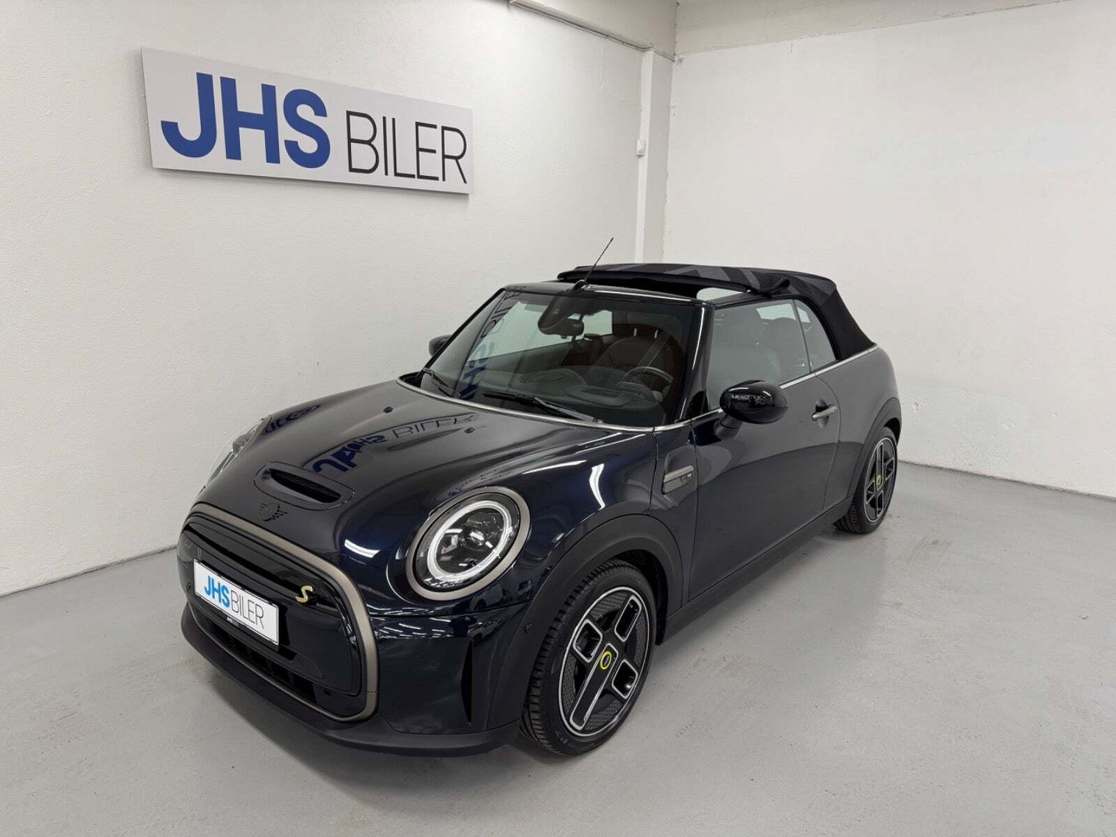 Mini Cooper SE Cabriolet