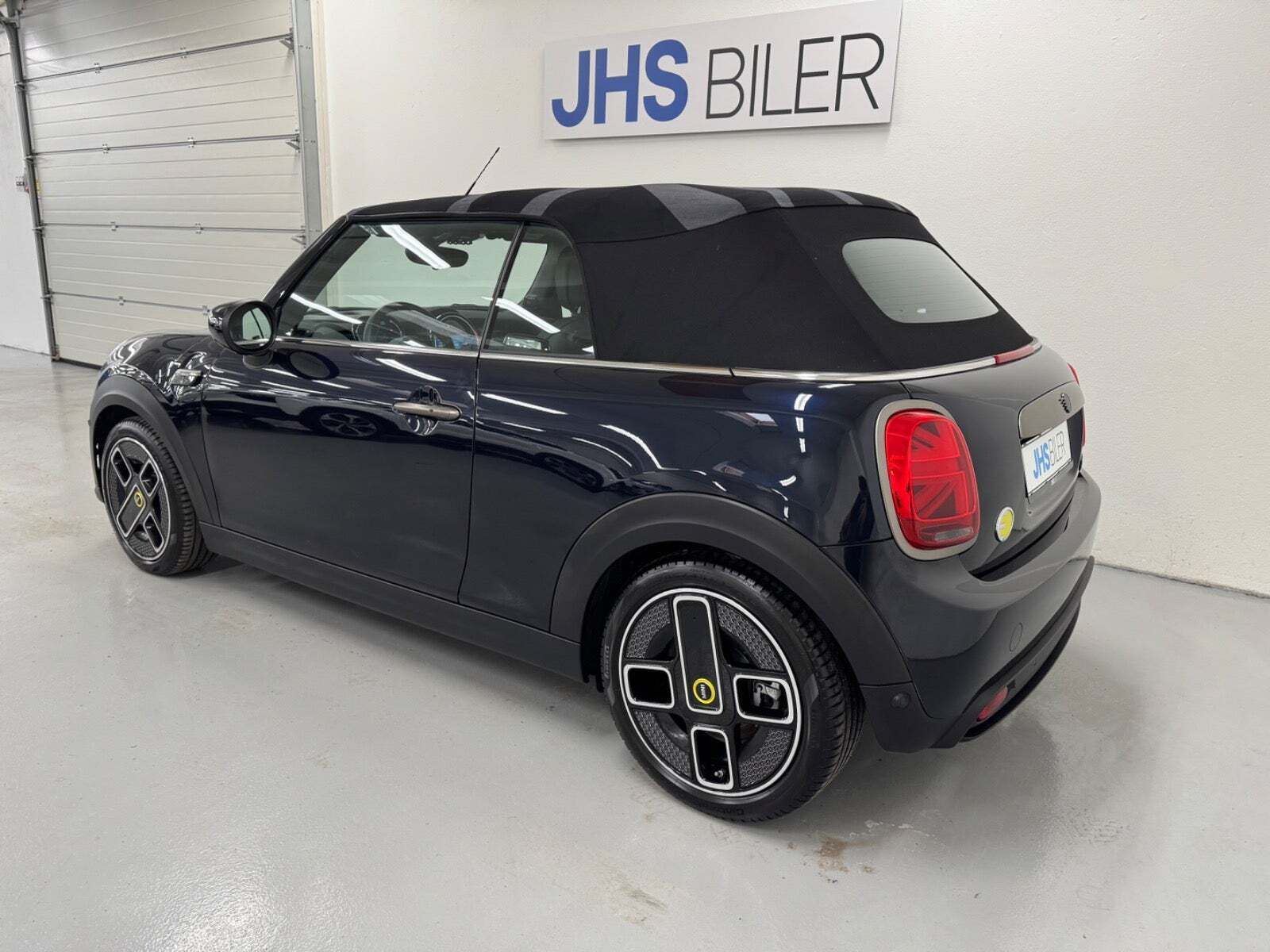 Mini Cooper SE Cabriolet