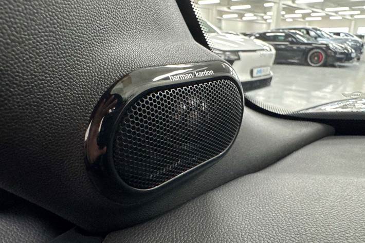 Blå Mini Cooper SE fra 2023