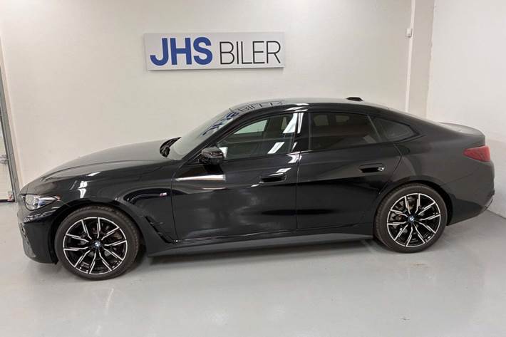 Sort BMW i4 fra 2025