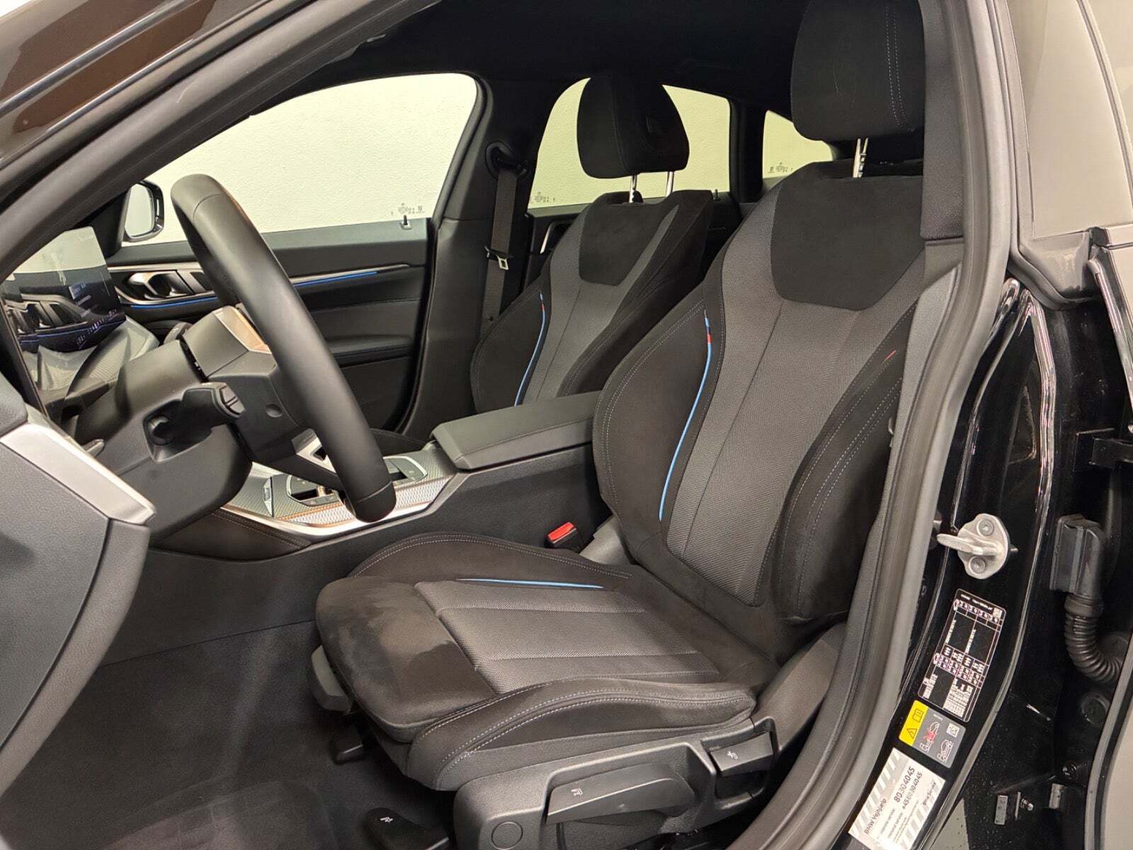 Sort BMW i4 fra 2025