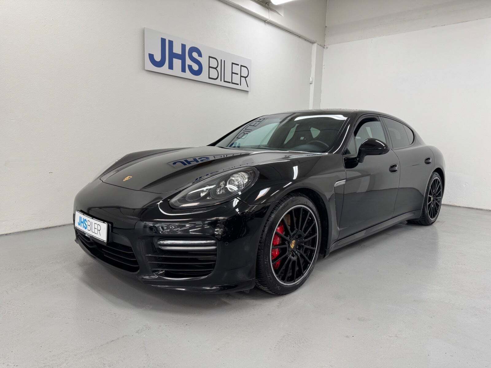 Porsche Panamera GTS 4,8 PDK