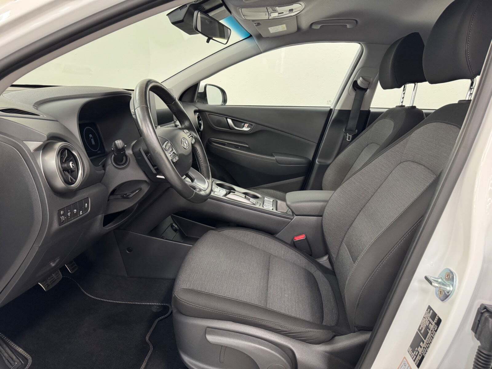 Hyundai Kona 39 EV Essential