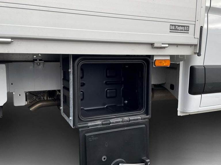 Renault Master V T35 2,0 dCi 150 L2 Chassis Tekno