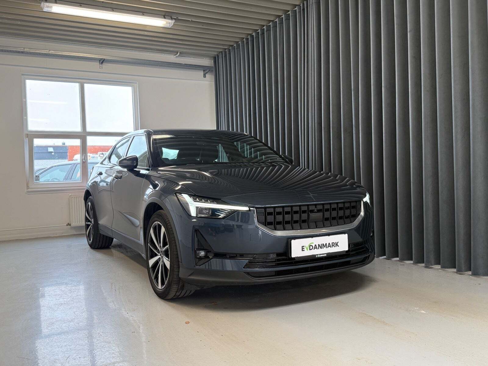 Polestar 2 Long Range