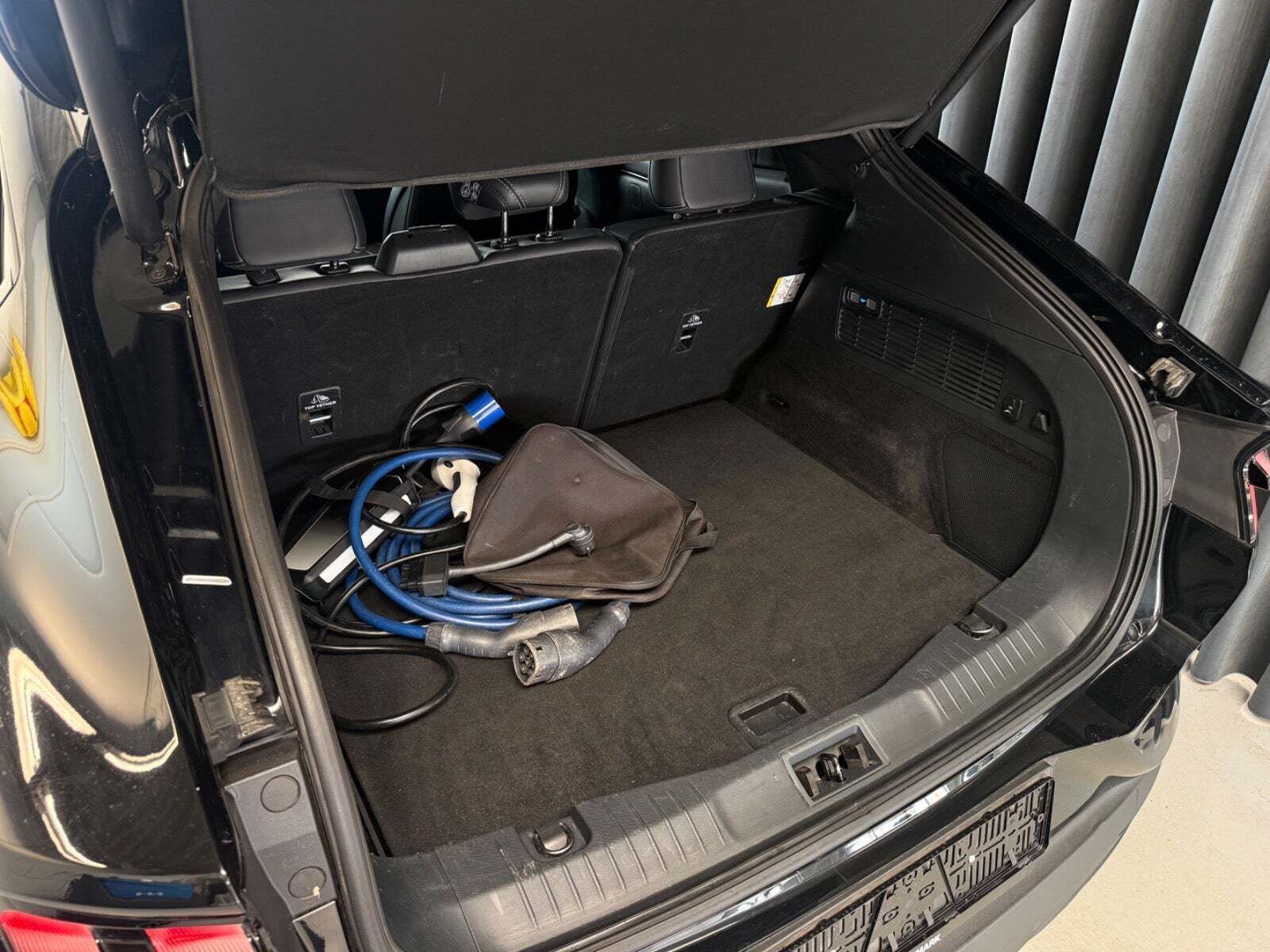 Sort Ford Mustang Mach-E fra 2022