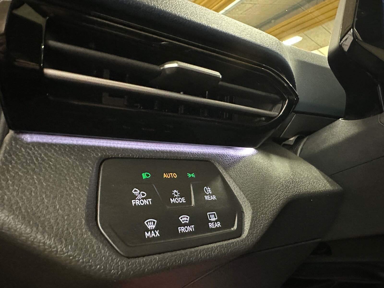 Grå VW ID.4 fra 2022