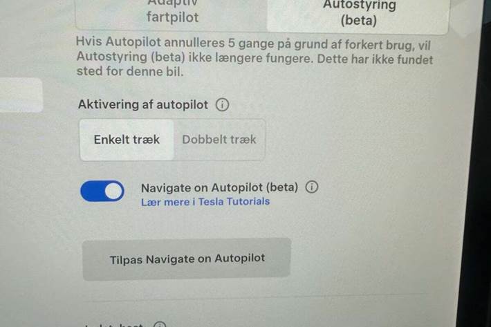 undefined Tesla Model 3 fra 2022