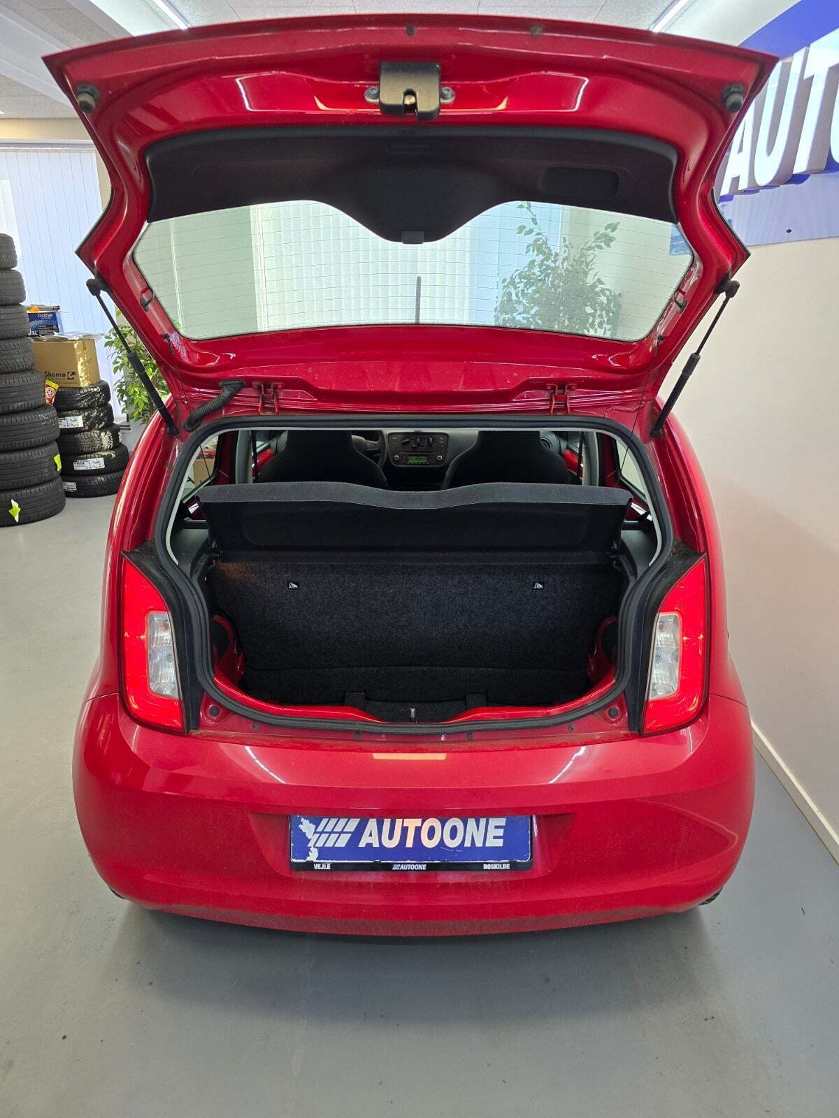 Rød Skoda Citigo fra 2016