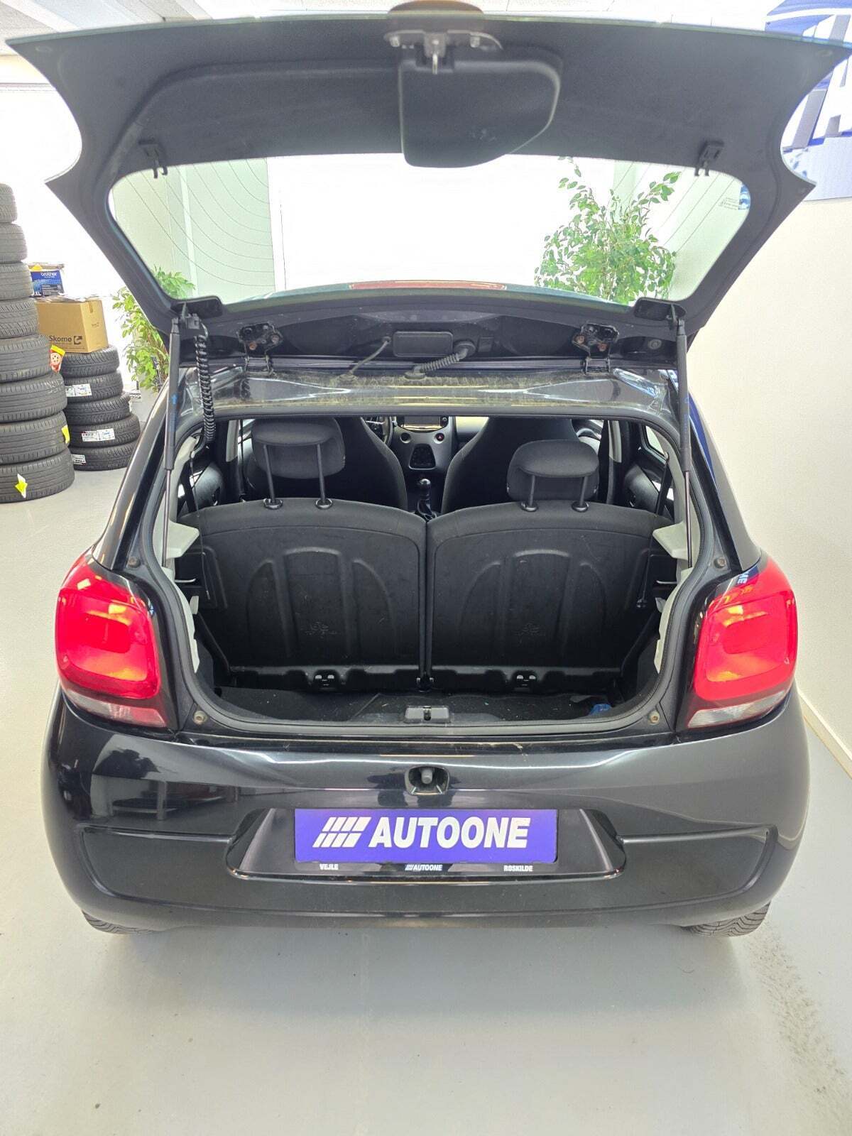 Sort Citroën C1 fra 2016