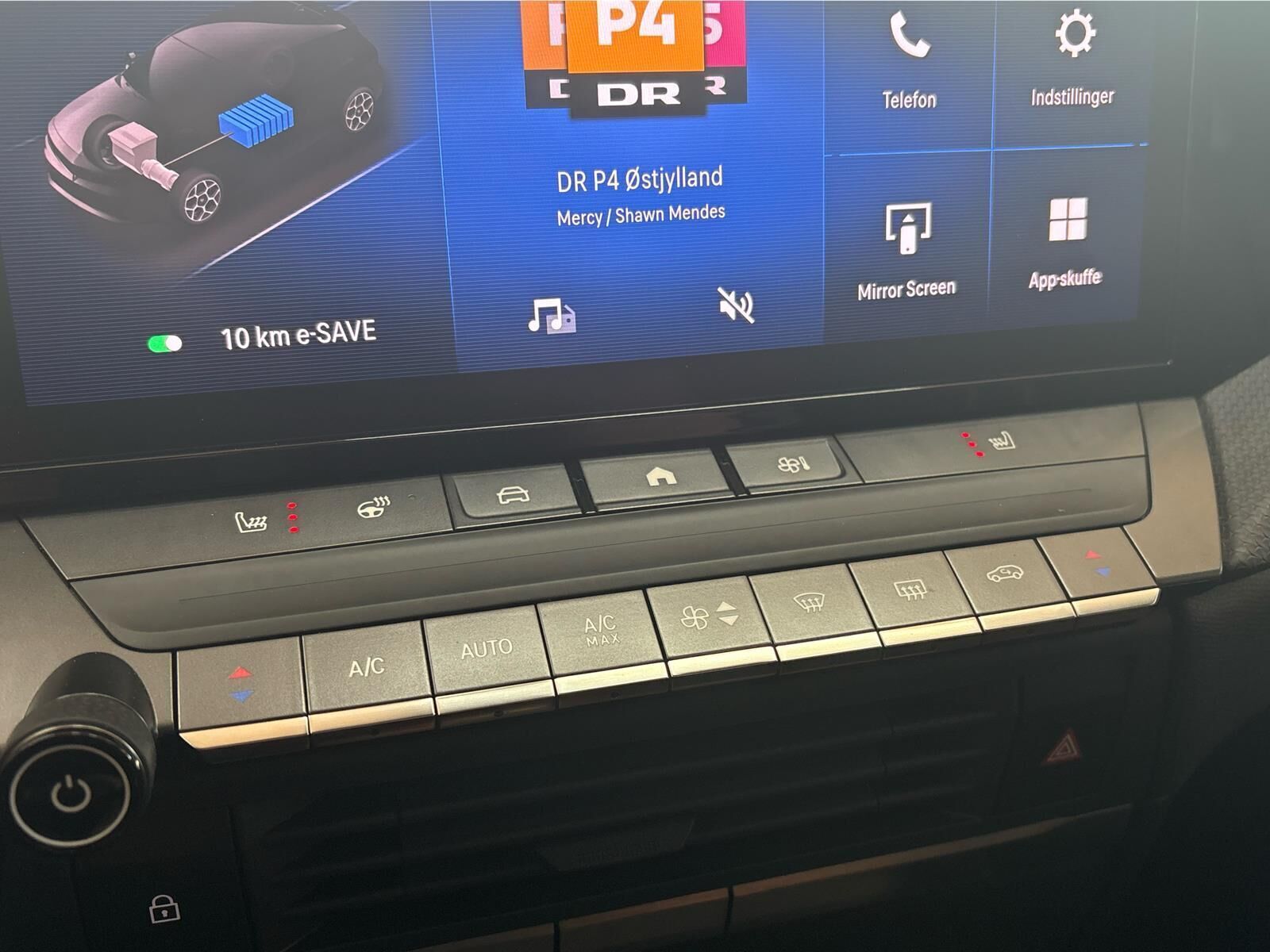 Grå Opel Astra fra 2022