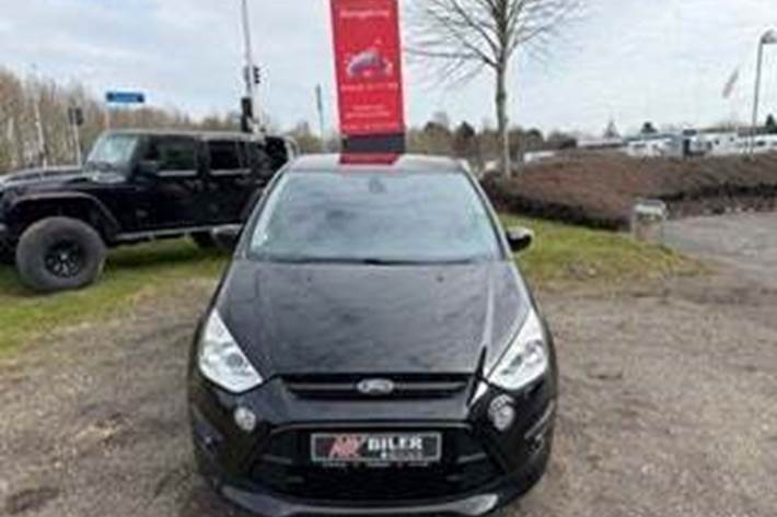 undefined Ford S-MAX fra 2014