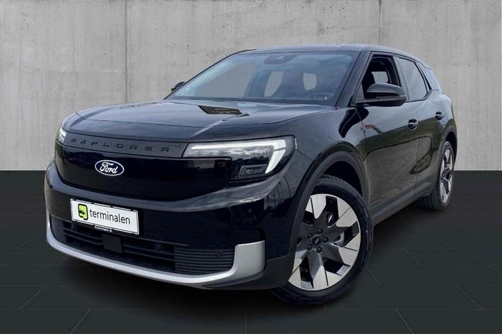 undefined Ford Explorer fra 2025 set udefra