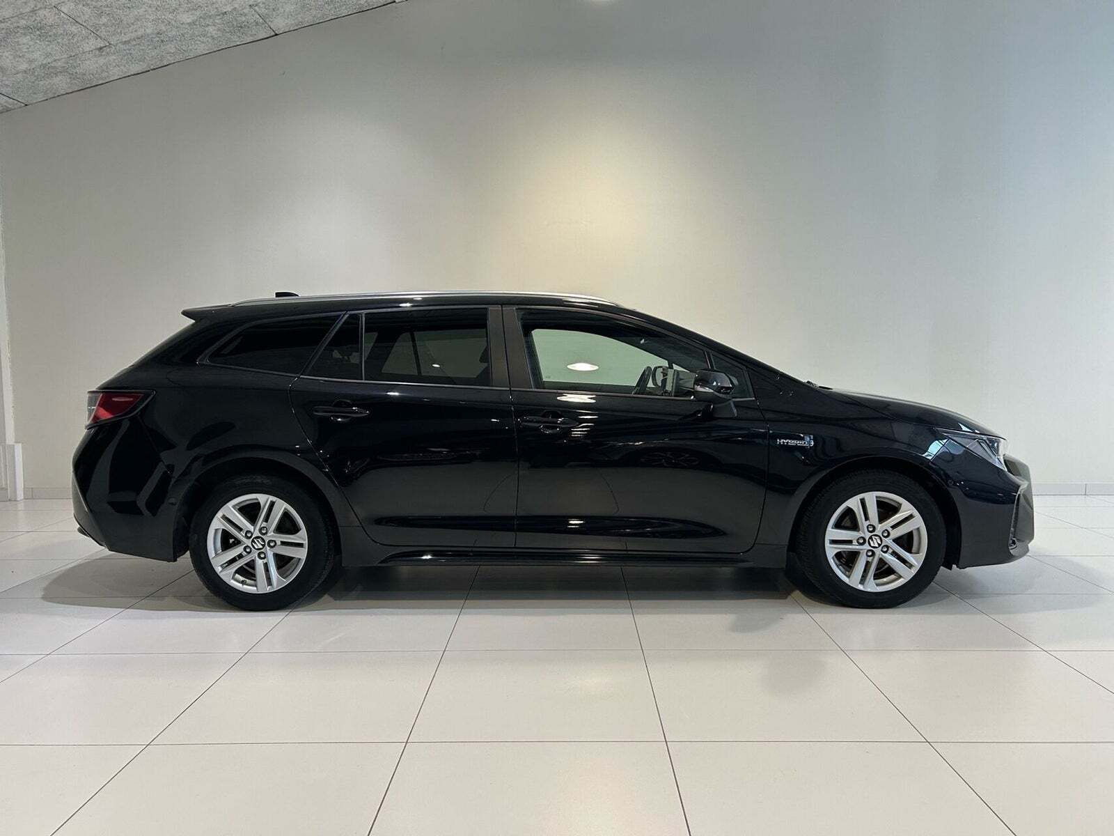 Suzuki Swace 1,8 HEV Exclusive stc. e-CVT