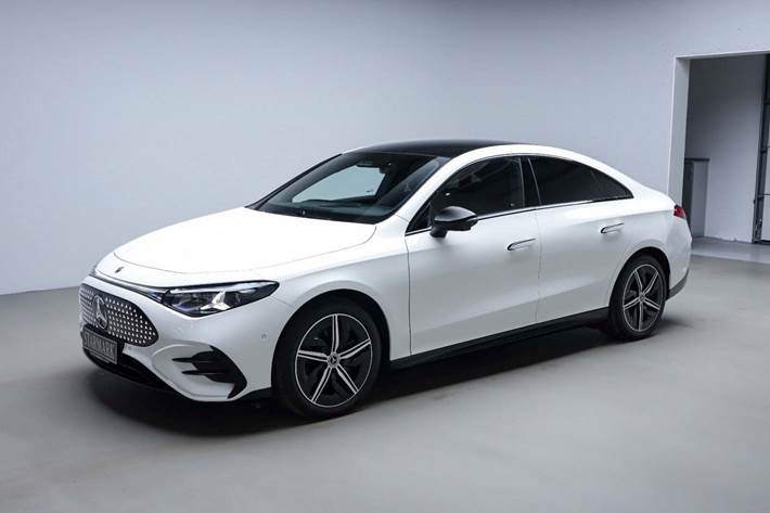 Hvid Mercedes CLA250+ fra 2025
